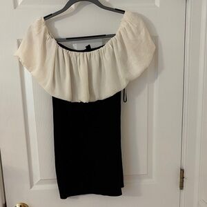 Forever 21 Black and Cream Off-Shoulder Mini Bodycon Dress